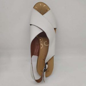 Sandalia cuña tiras cruzadas blanca